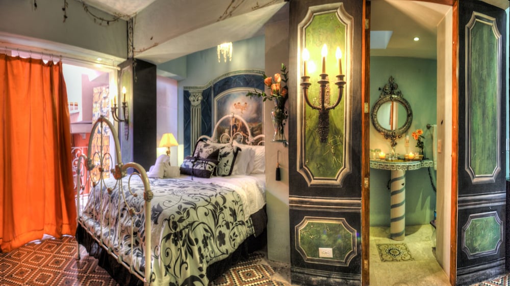 Rivera del Rio Boutique Hotel 24/81