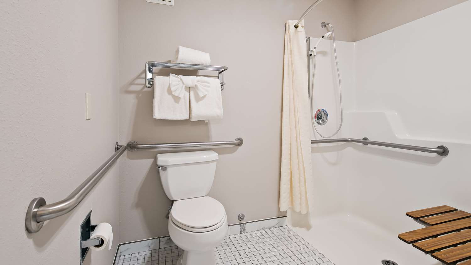 Lighthouse Suites Inn 22/22