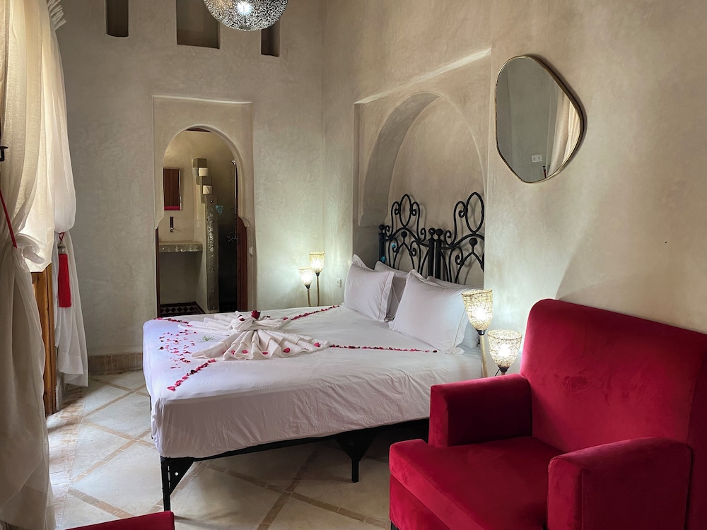 Riad BAB YACOUT PISCINE and SPA 17/50