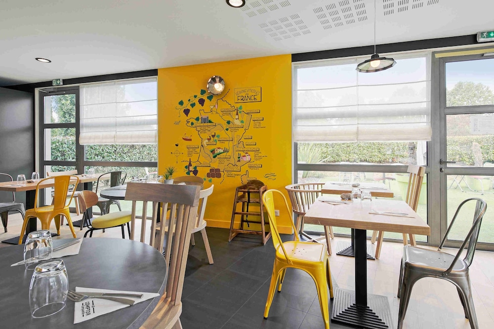 Hotel Restaurant Campanile Roissy Le Mesnil-Amelot 46/58