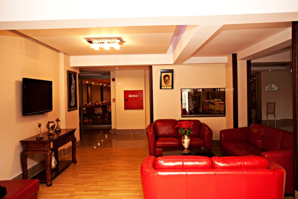Duqqan Deluxe Hotel 40/63