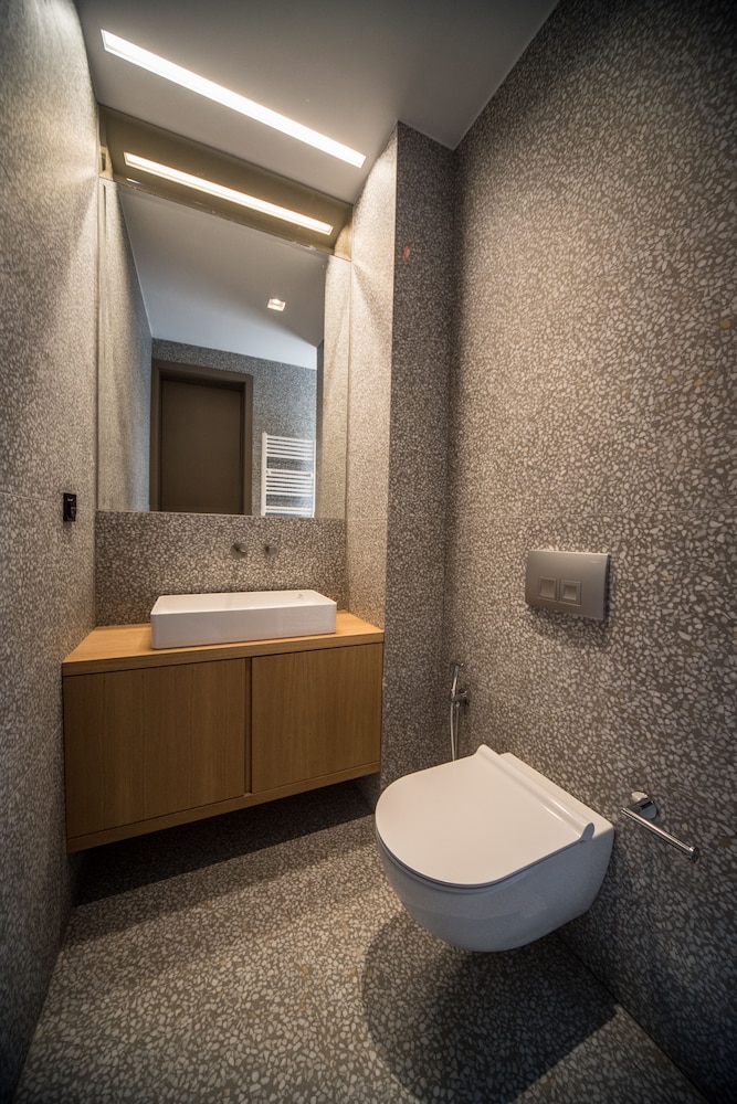 Amantes Villas And Suites 47/50