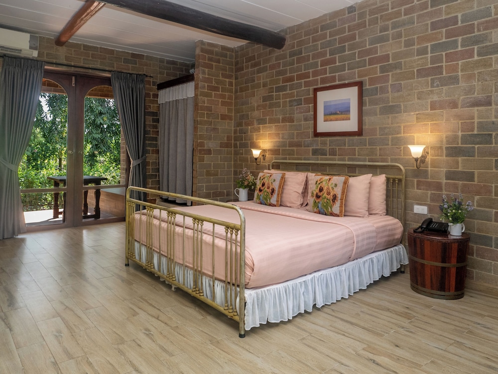 La Toscana Resort 11/50