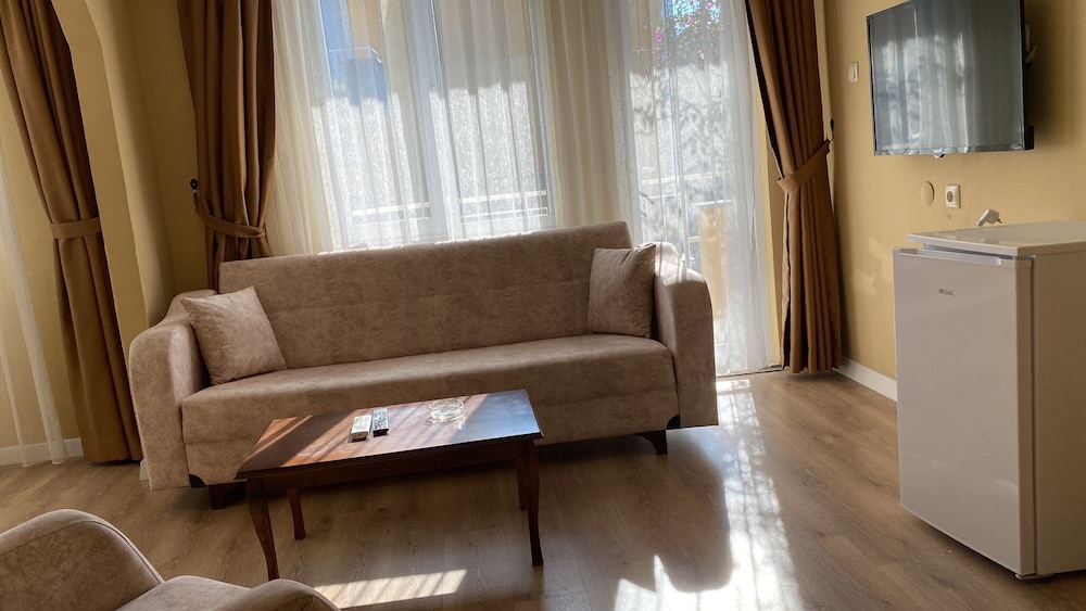 Merveille Hotel 27/48