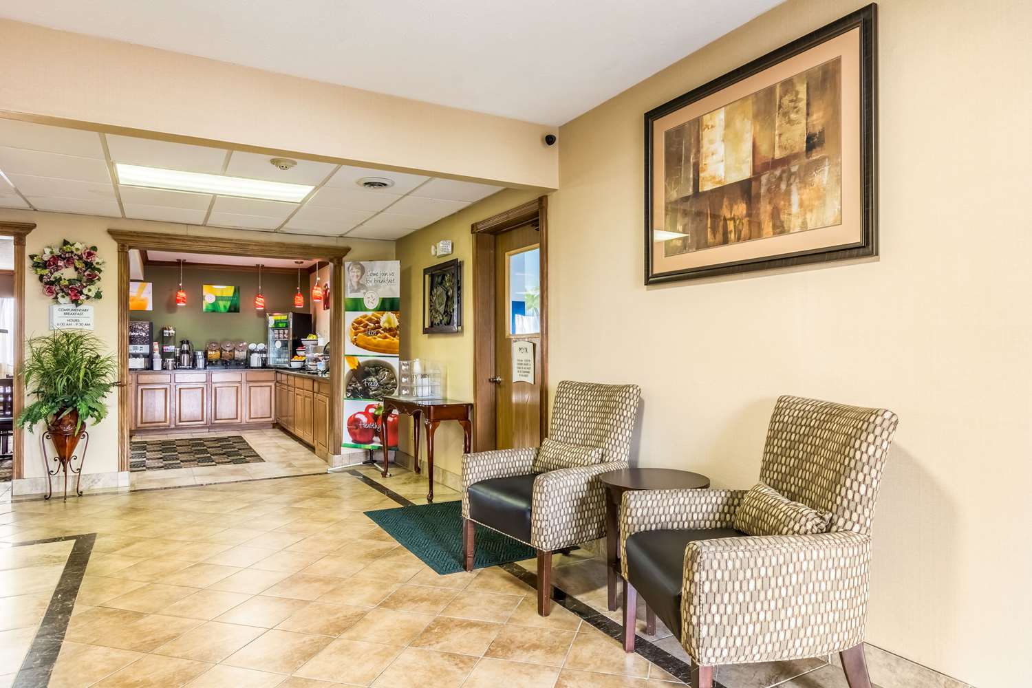 Quality Inn I-74 Batesville 28/41