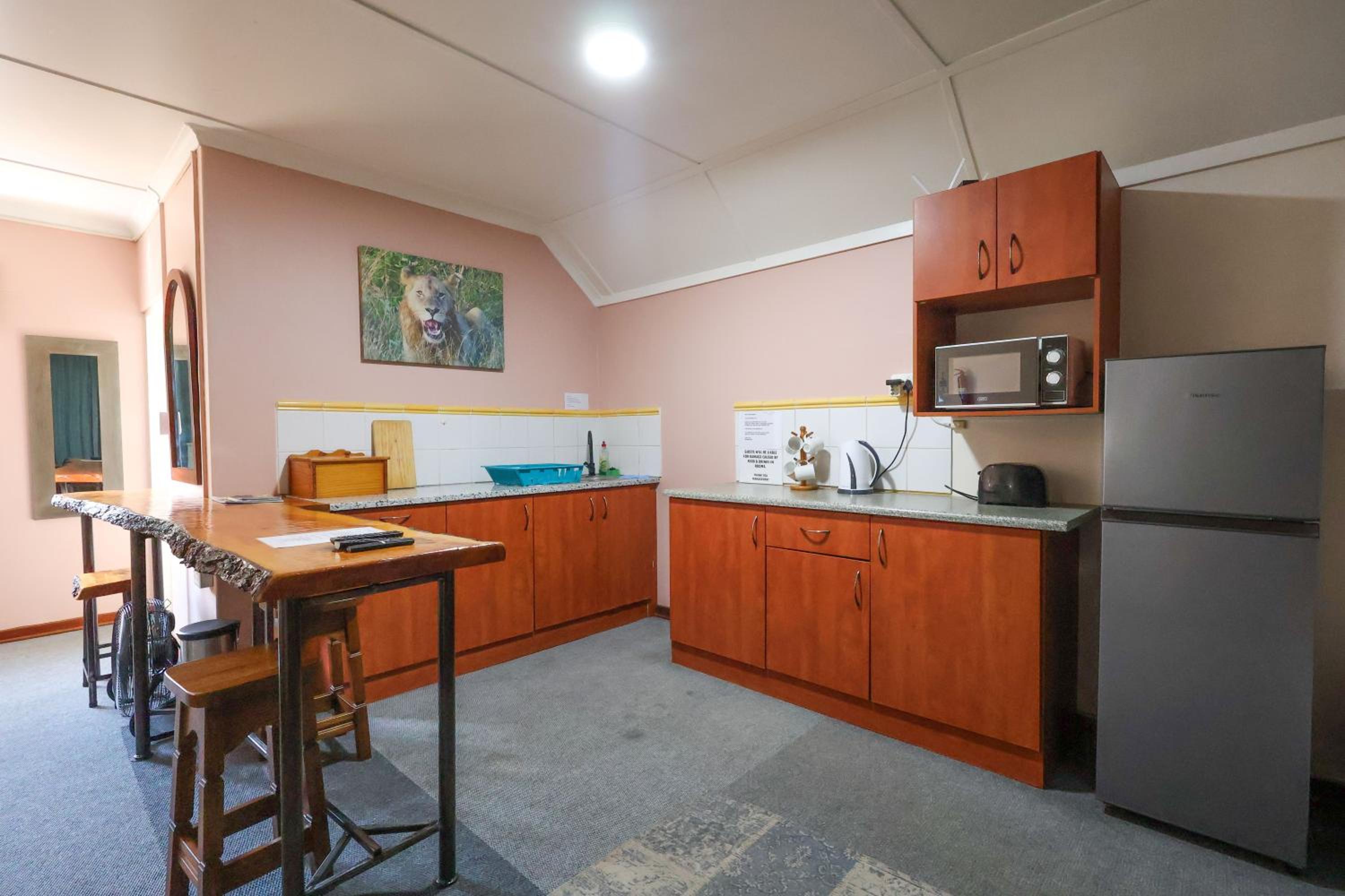 York House B&B 5/47