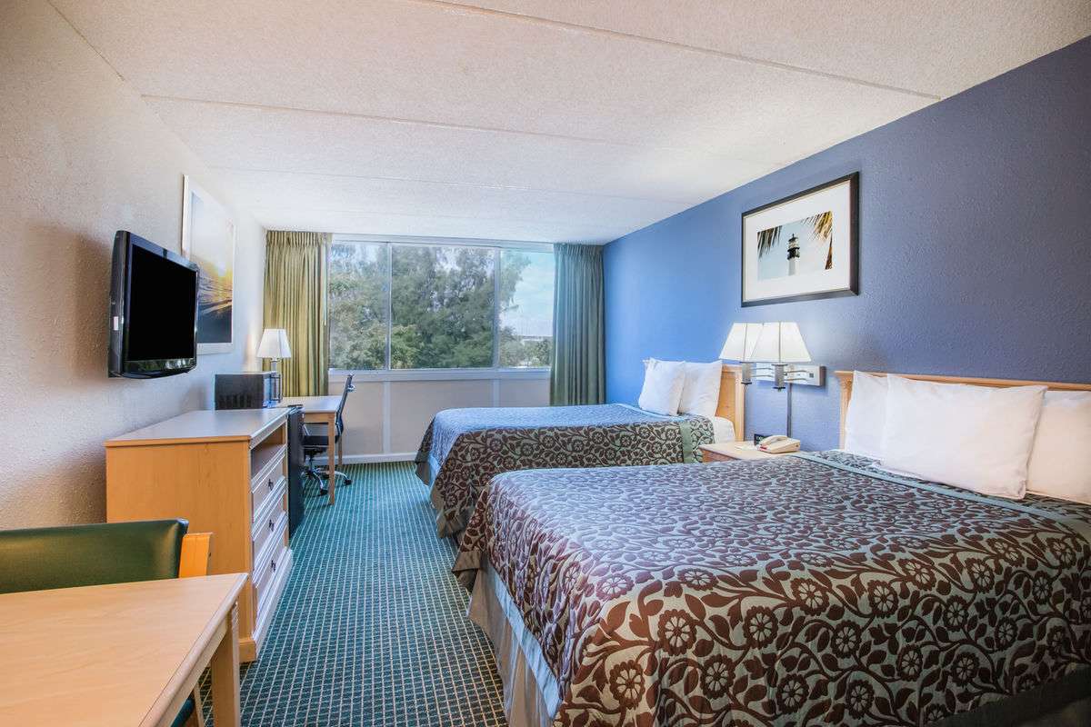 Days Inn by Wyndham Caddo Valley Arkadelphia 11/25