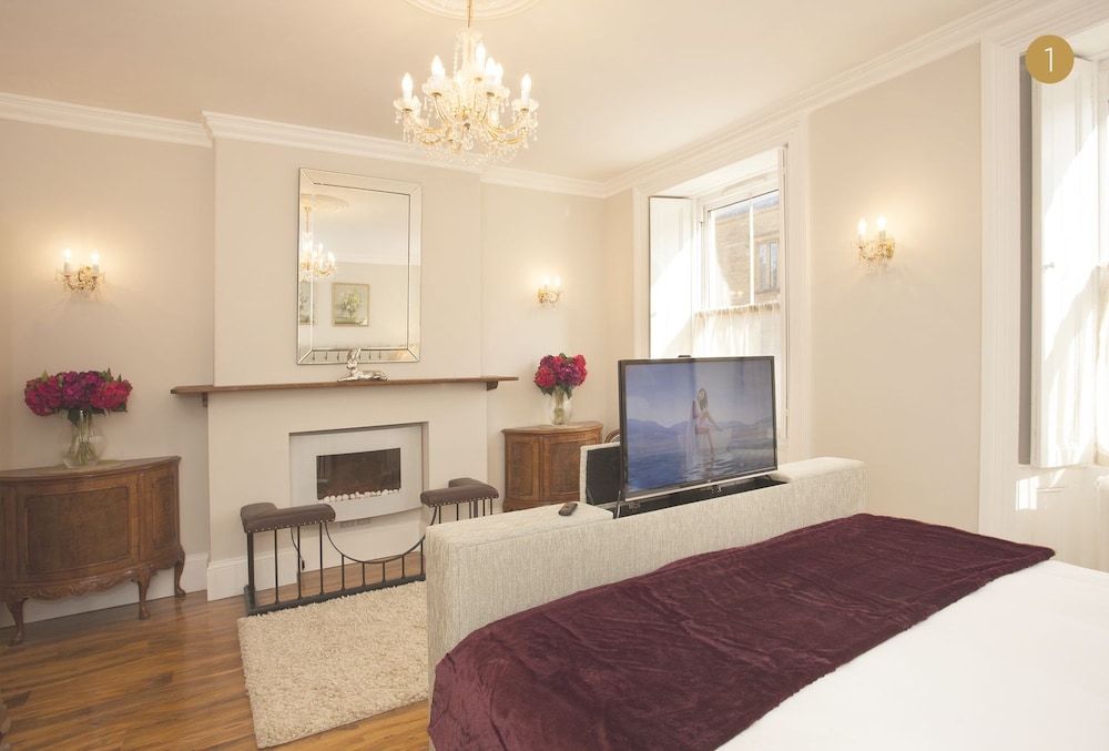 Victoria House Stow 13/31