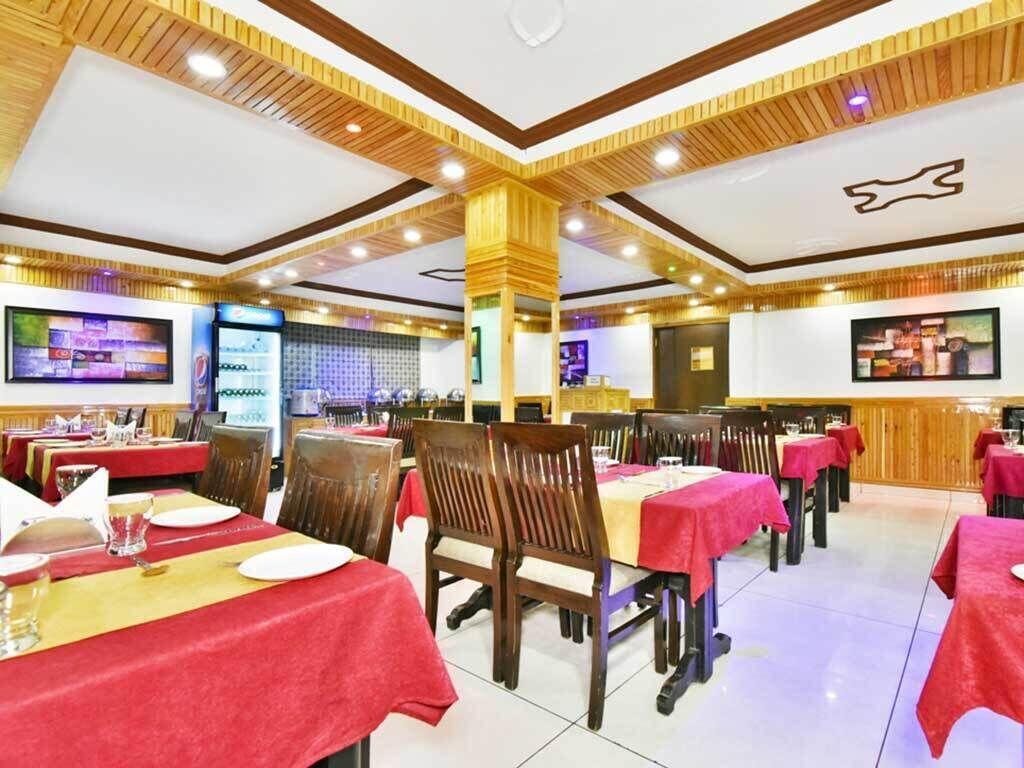 HOTEL HIMGIRI 44/50
