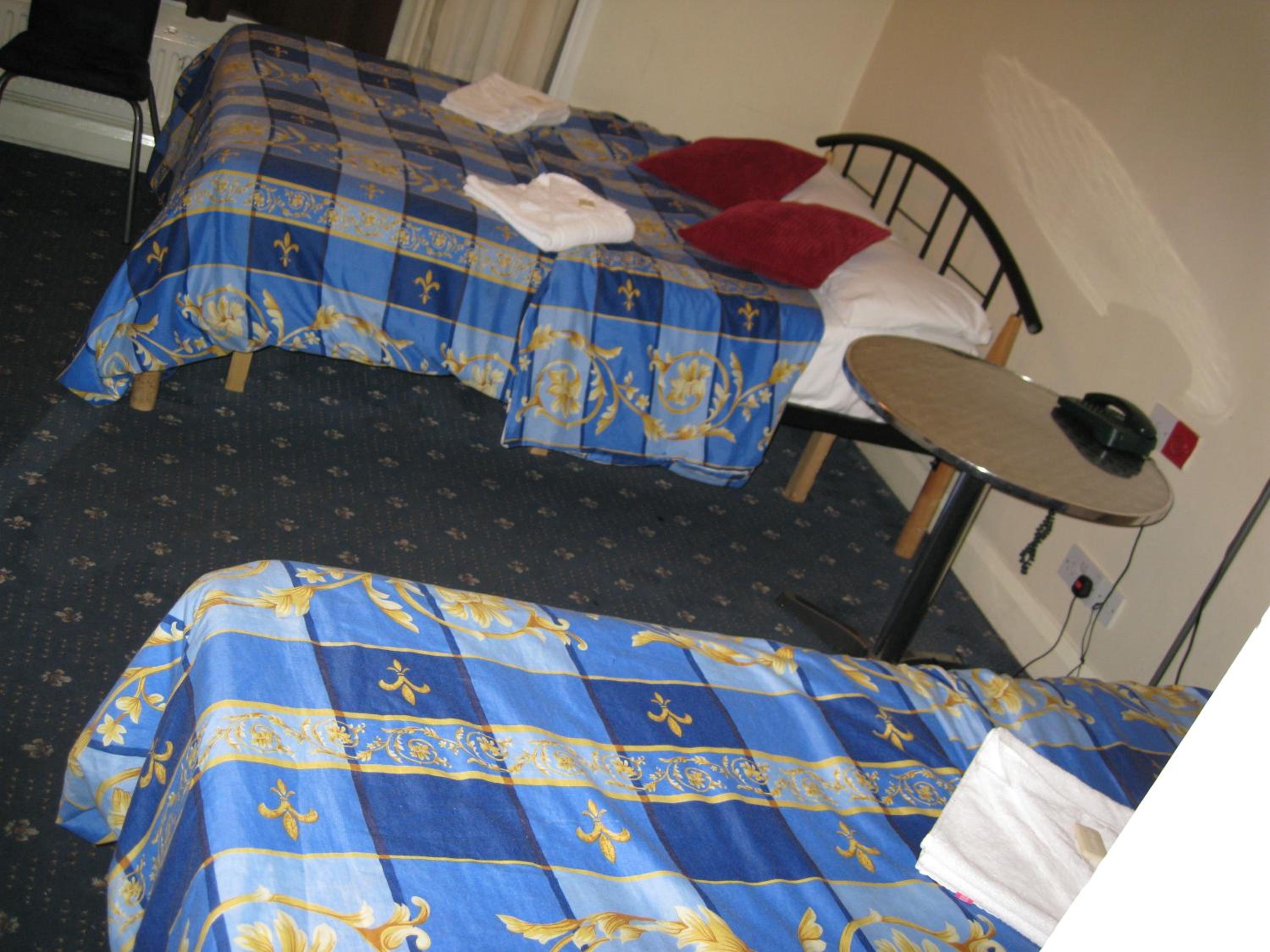 Hotel Sophia 3/24