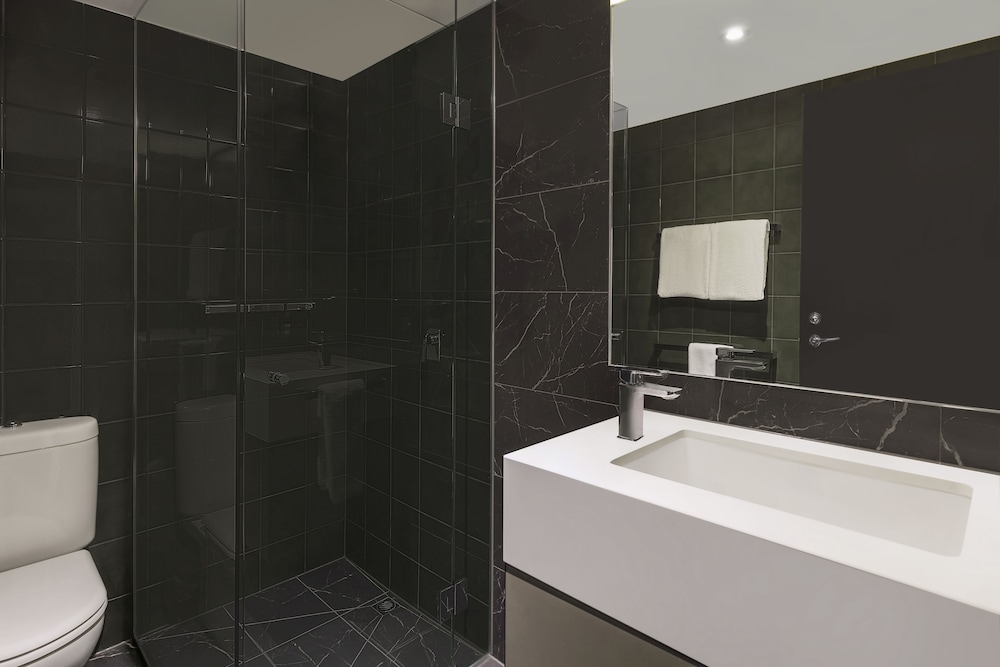 Adina Apartment Hotel Melbourne 70/73