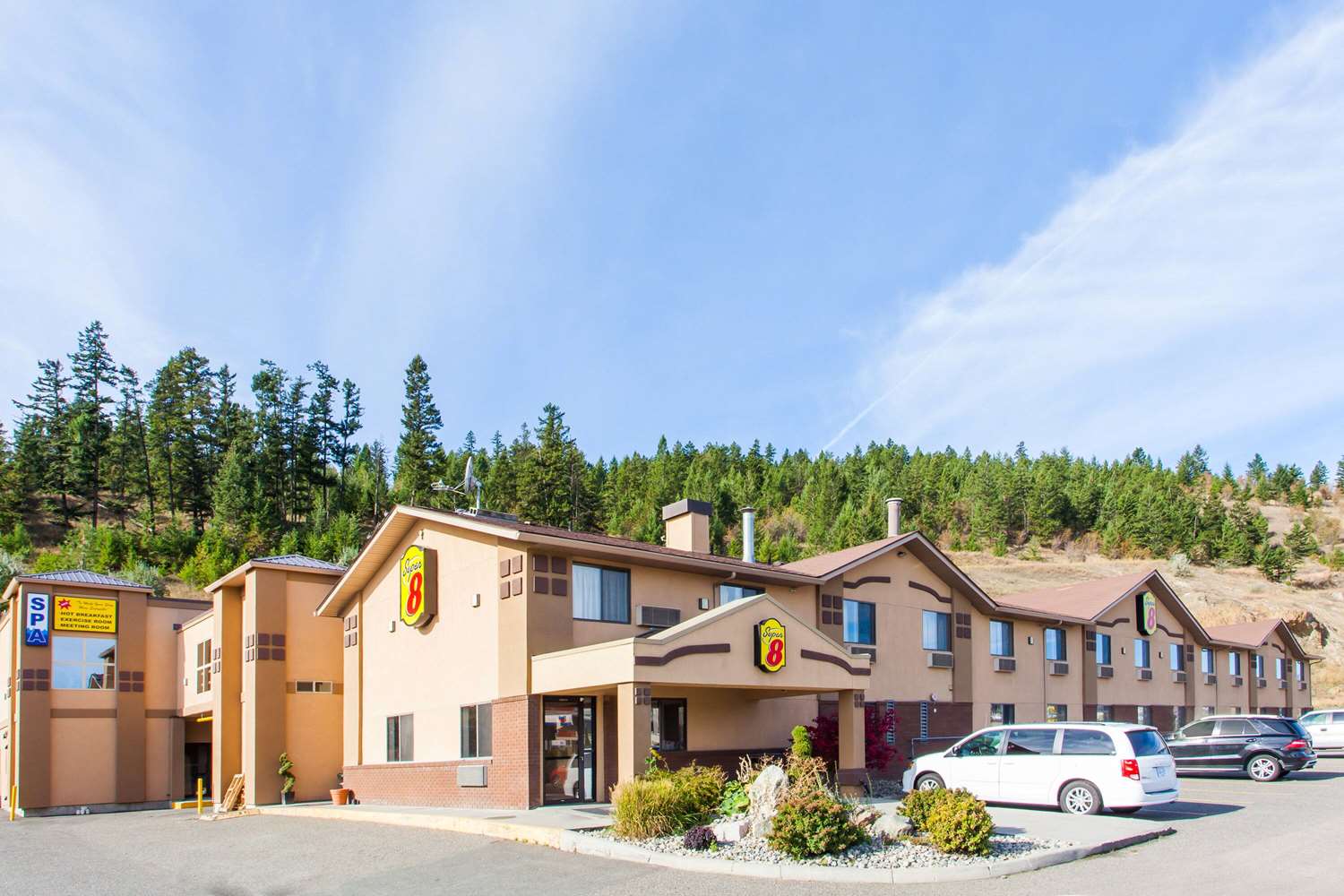 Super 8 by Wyndham Kamloops On The Hill 12/19