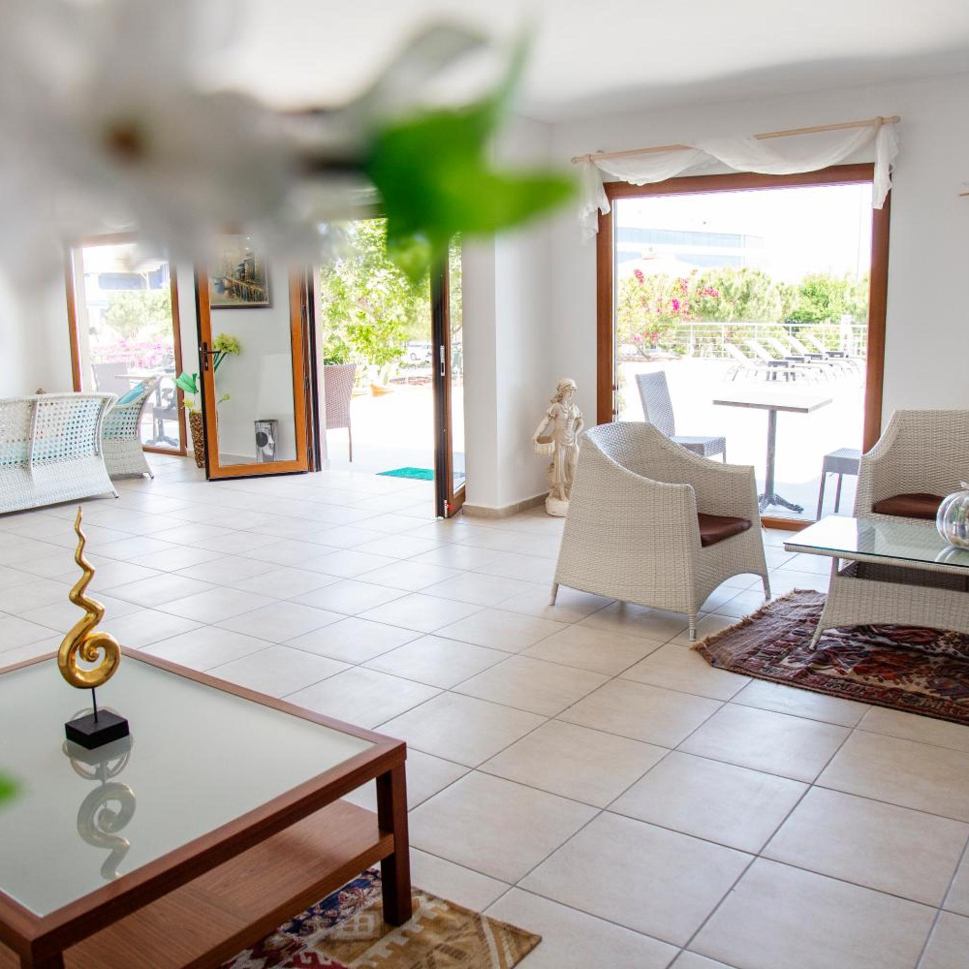 Bartu Otel Cesme 19/33