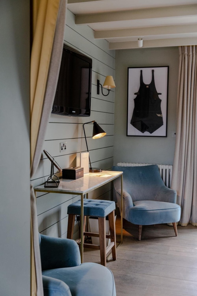 The Gallivant Hotel 37/58