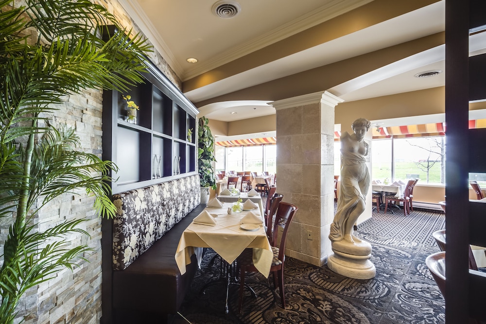 Monte Carlo Inn Vaughan Suites 43/65