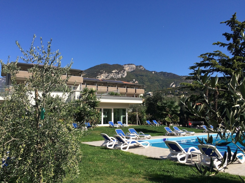 Hotel Villa Franca 36/50