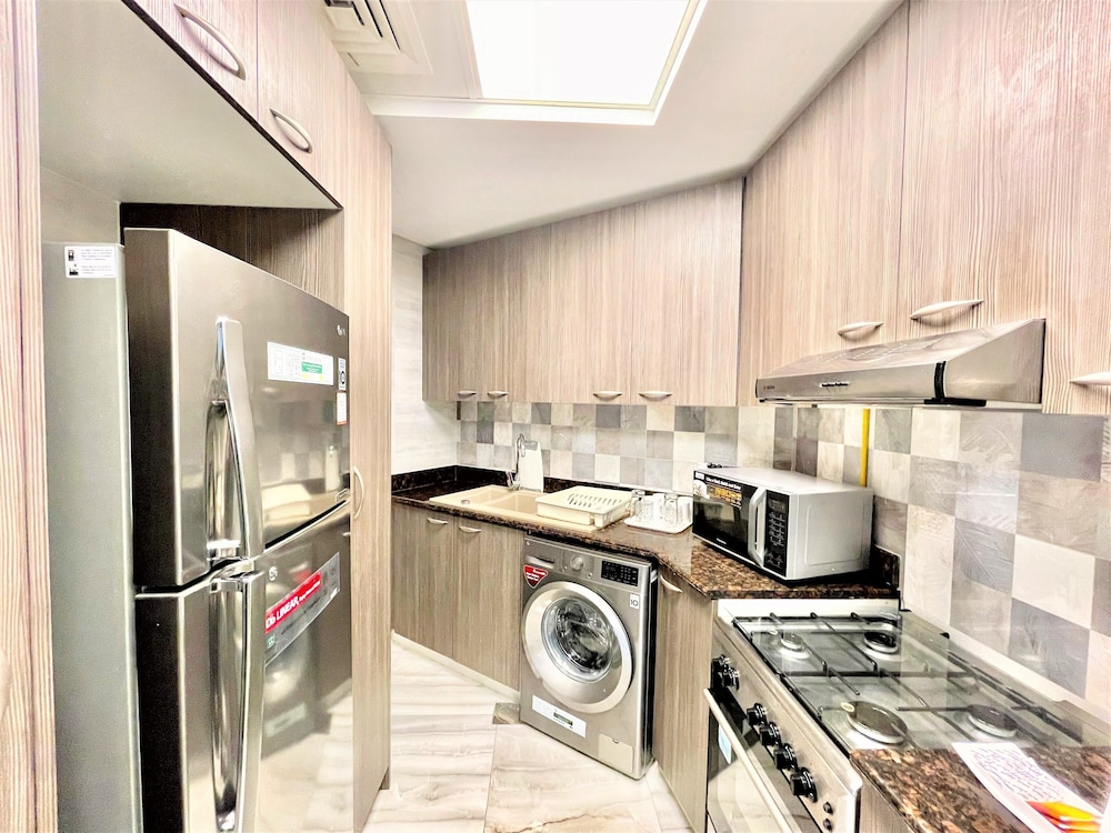 Marbella Holiday Homes 48/50