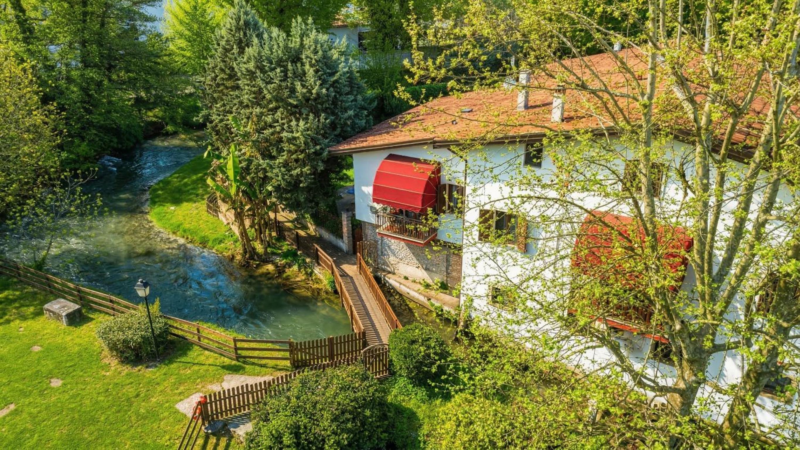 Villa Vitti's - Verona est 21/27