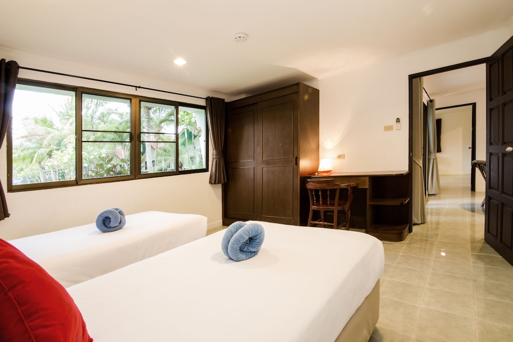 Dolphin Bay Resort 30/69