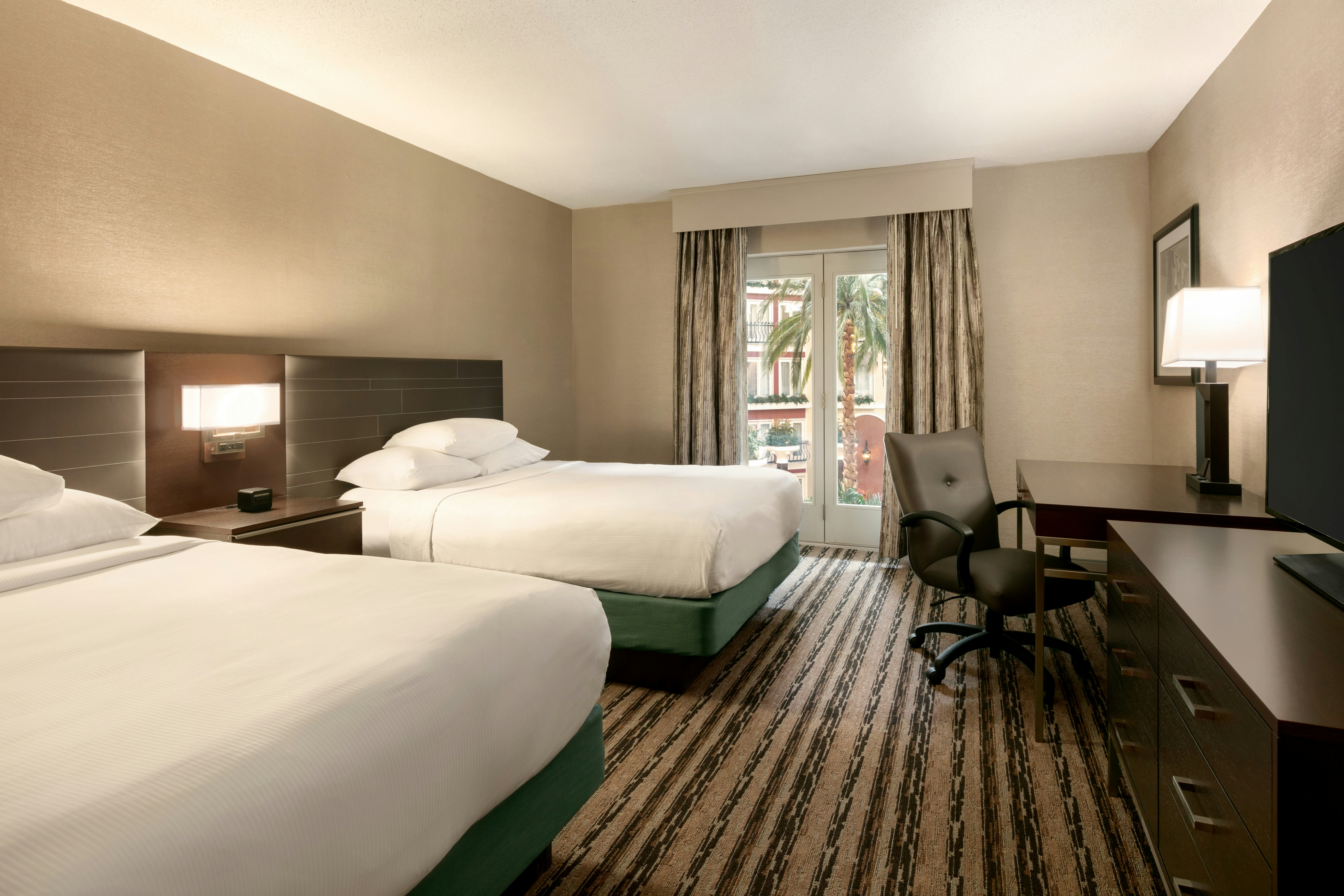 ROOM, 2 QUEEN BEDS