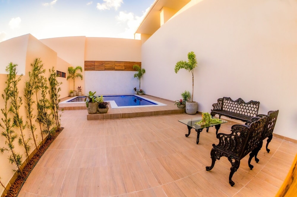 Hotel Rochedo 46/50