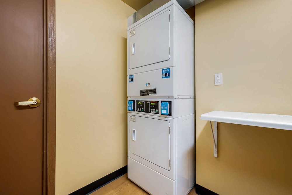 Extended Stay America Suites Chicago Elgin West Dundee 26/58