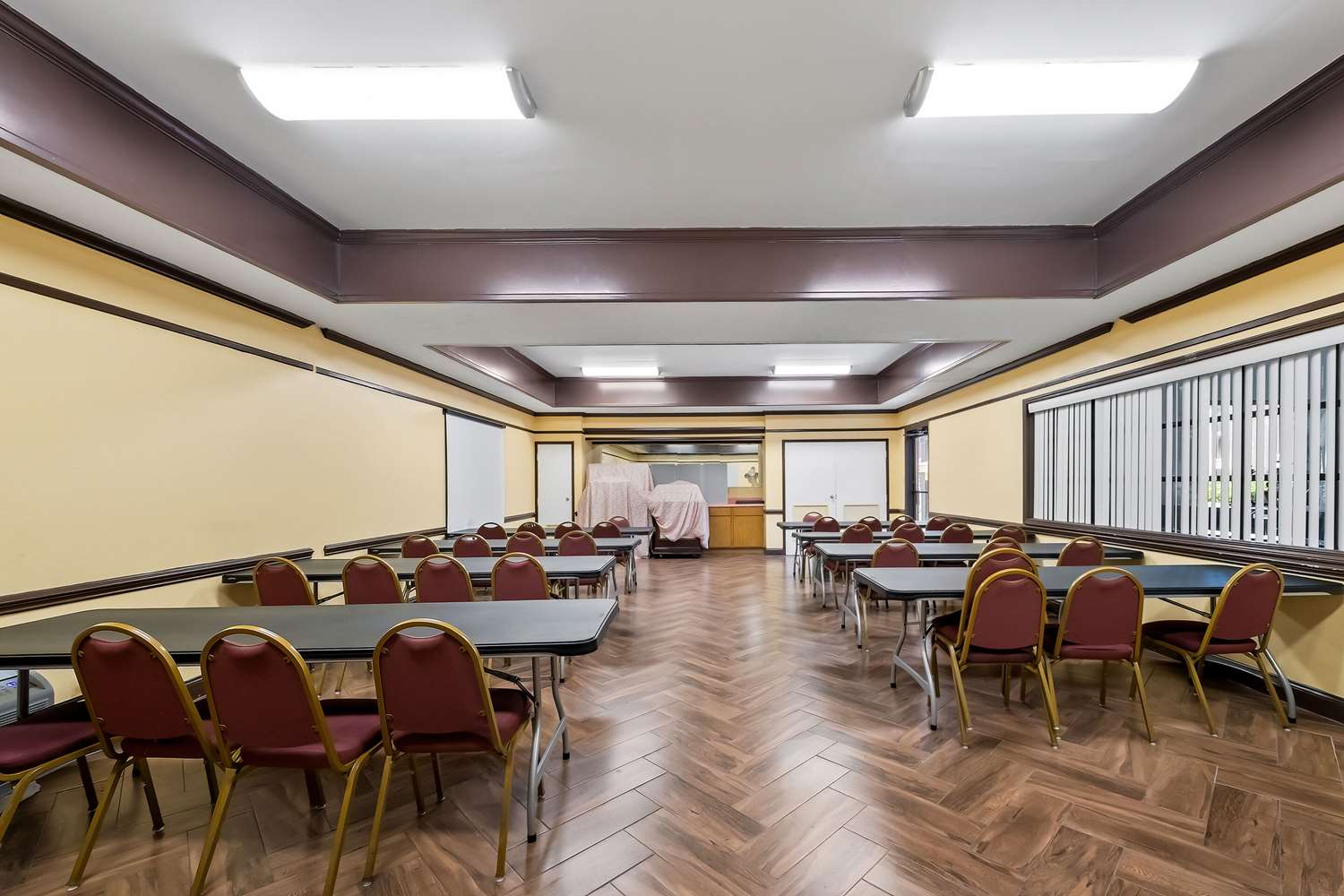 Quality Inn and Suites Fayetteville I-95, NC 29/36