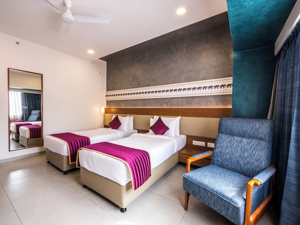 DEE CEE MANOR-T NAGAR 7/24