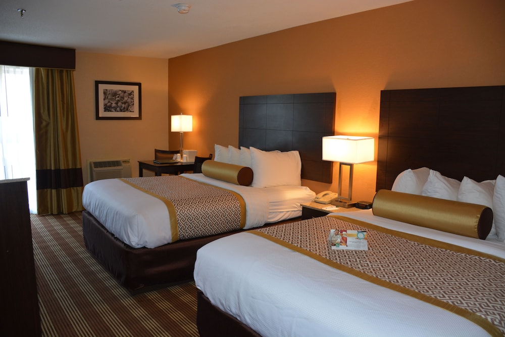 Best Western Cape Cod Hotel 28/69