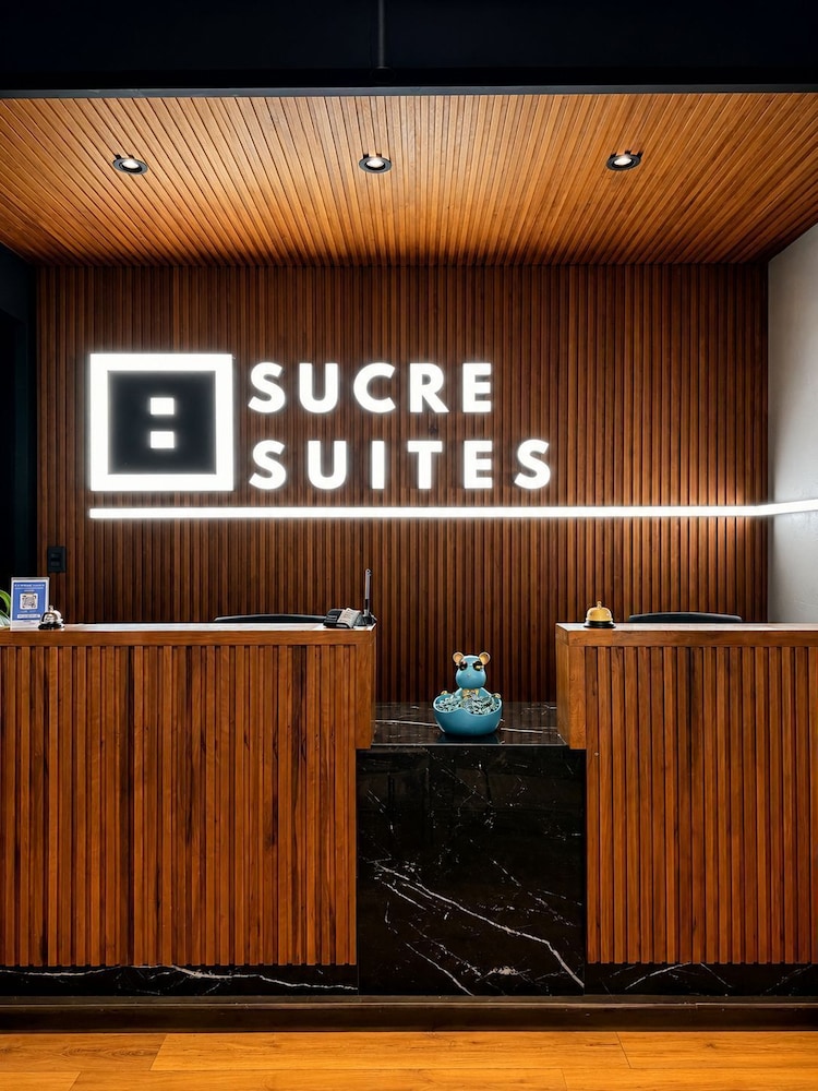 Sucre Suites 10/78