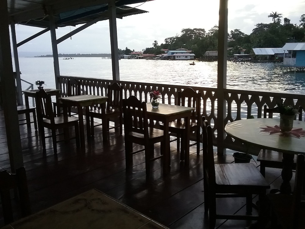 Hotel Caribbean View 25/50
