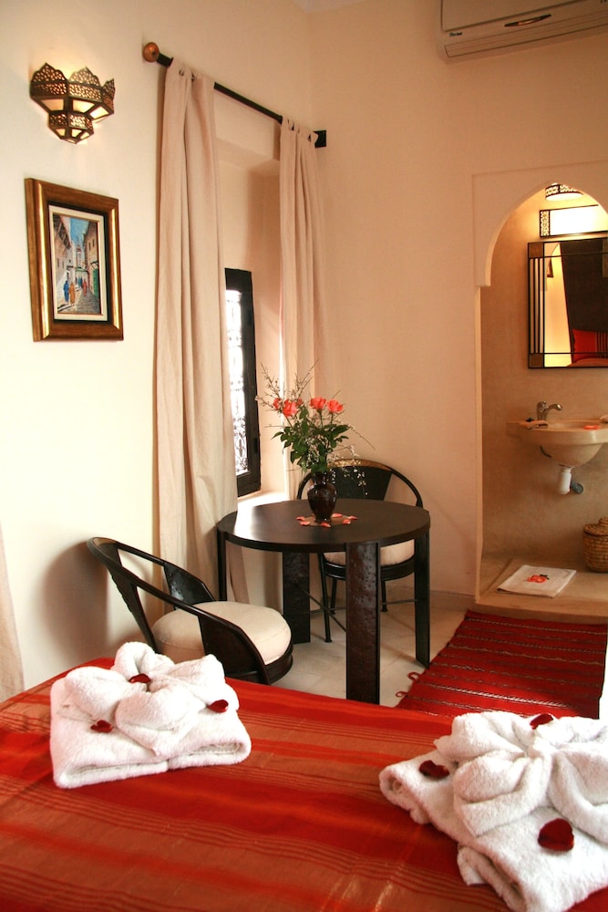 Riad Carina 48/75