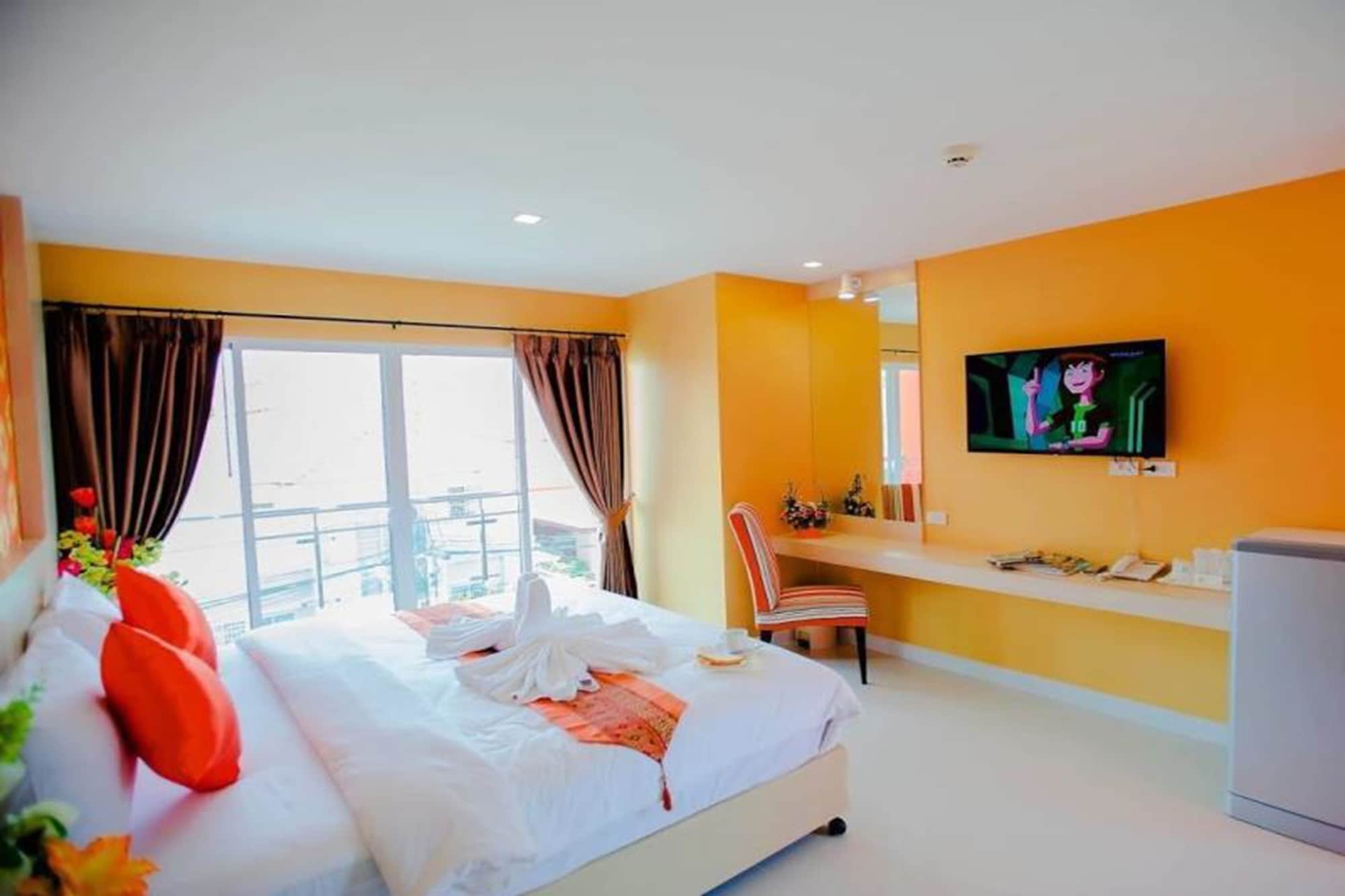 Deluxe, Double Bed, Family Hotel 3/9
