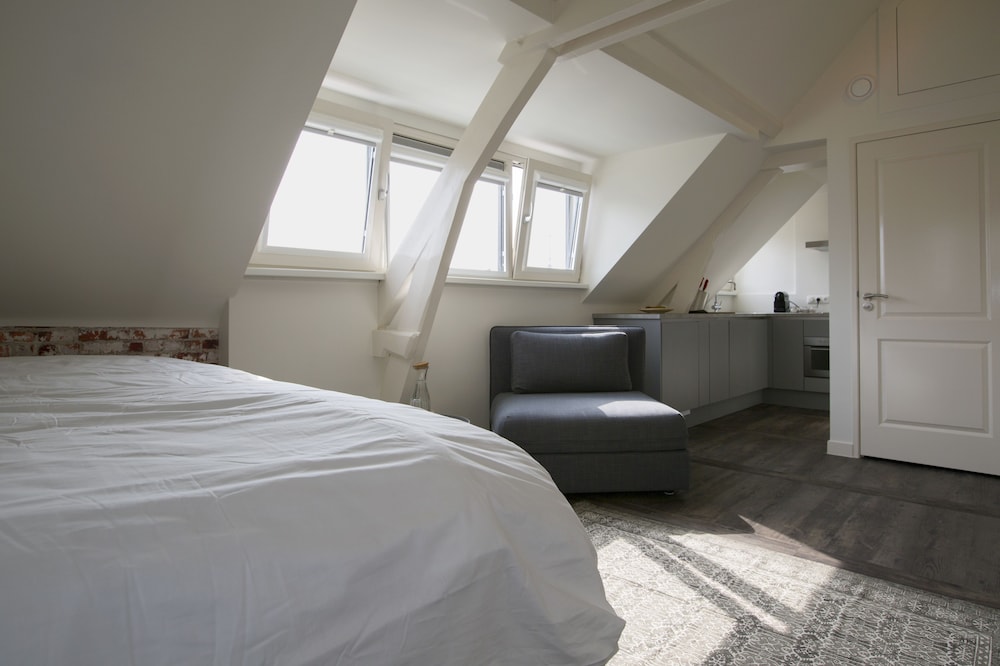 LOFT, COMFORT
