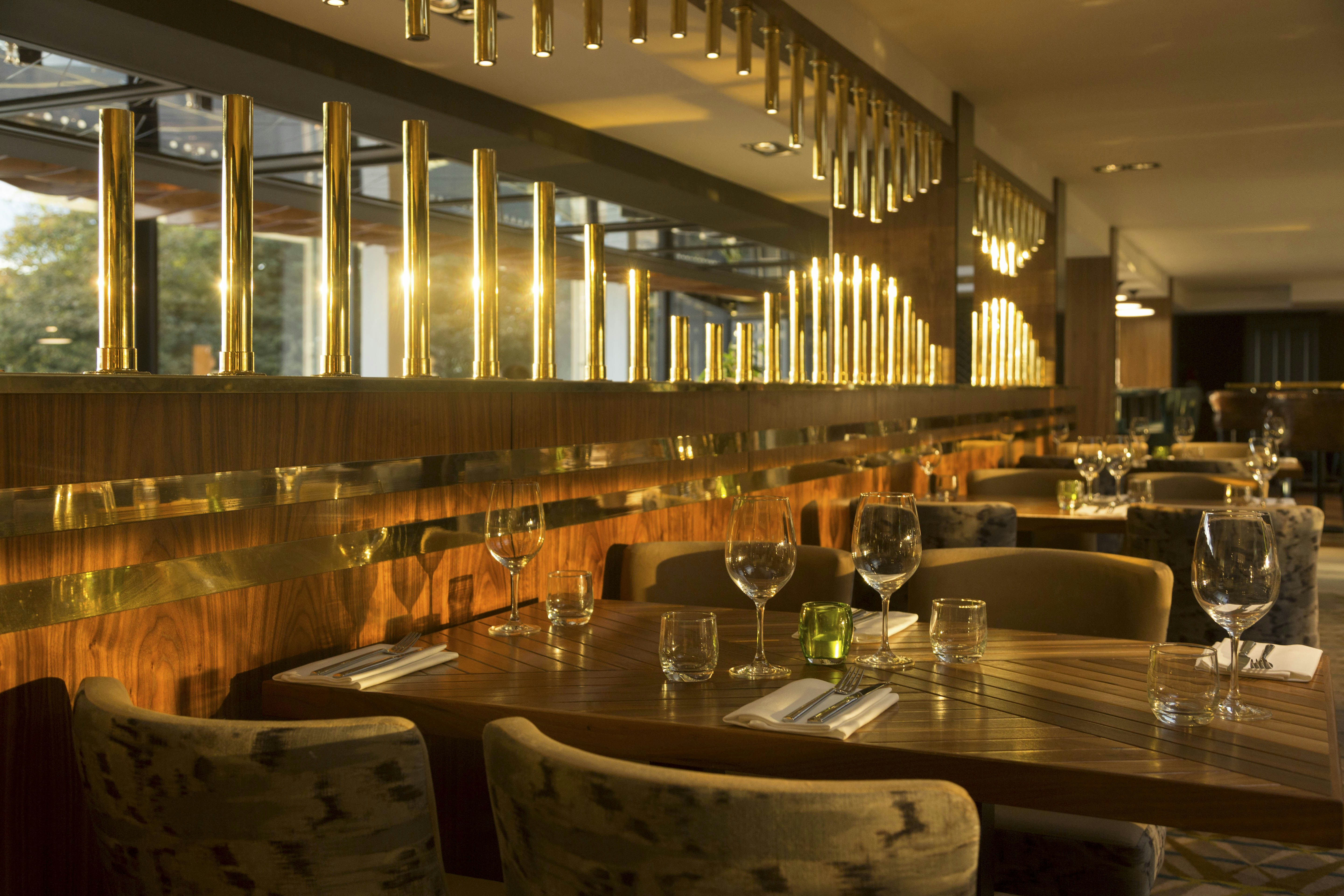 Doubletree By Hilton Edinburgh Queensferry Crossing 38/60