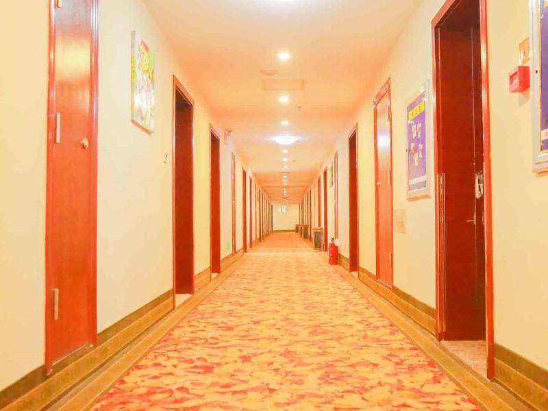 GreenTree Inn Linxi Yitang Town Shuangling Road Express Hotel 17/23