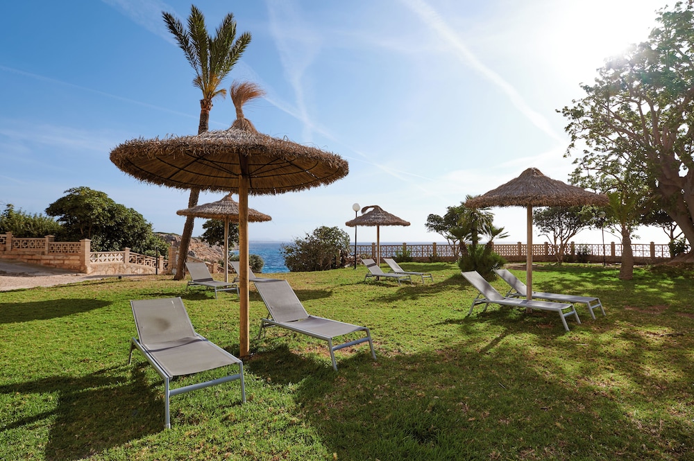 Alua Calas de Mallorca Resort 38/43