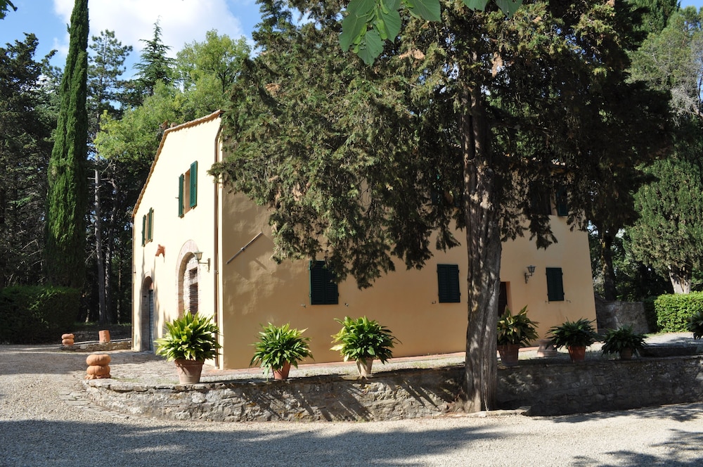 Villa Casalecchi Country Hotel 40/50