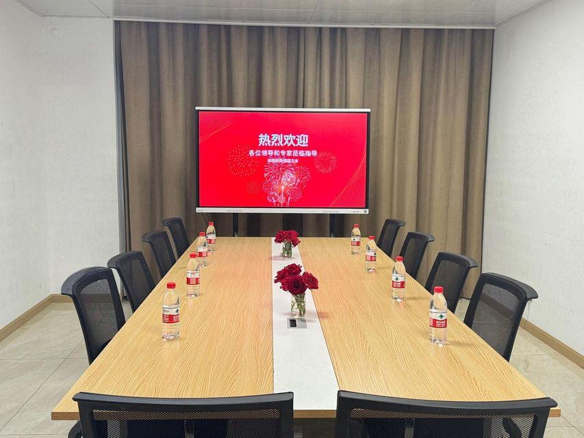Vienna Hotel Shanghai Songjiang Film & TV Park 19/23