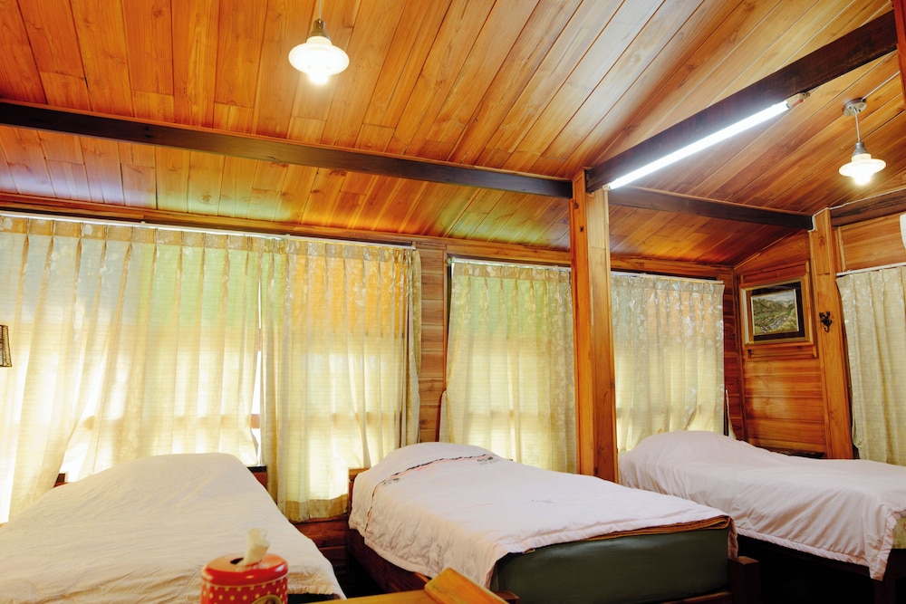 Klong Suan Plu Resort 24/50