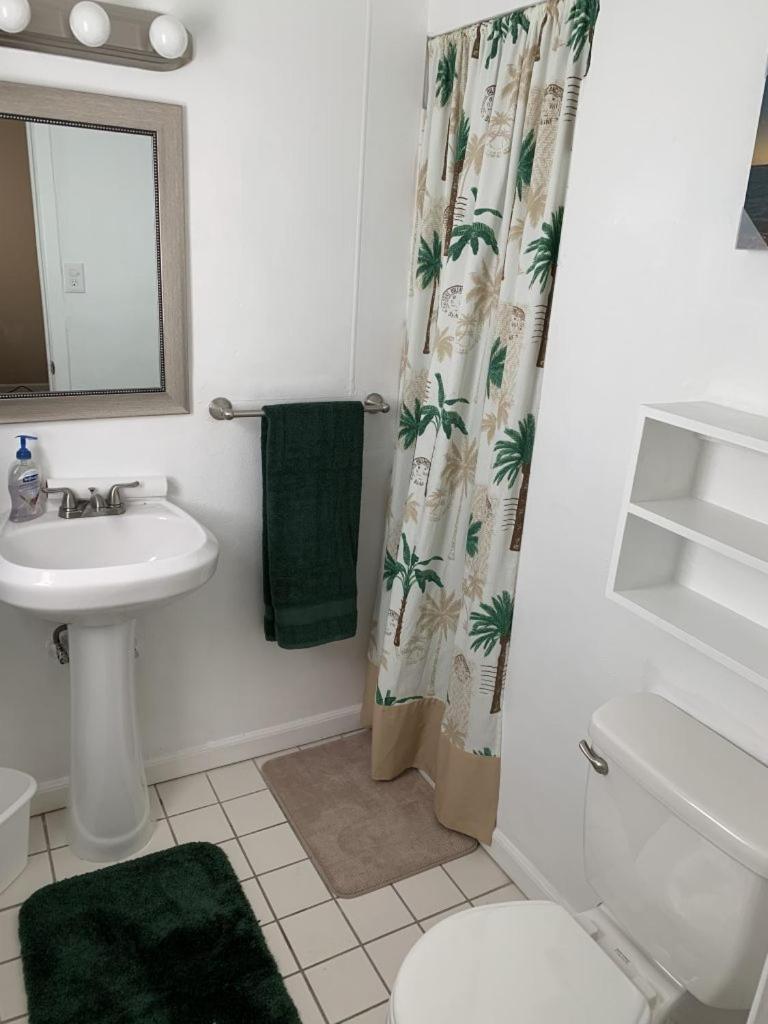 Sebastian Gardens Inn & Suites 20/20