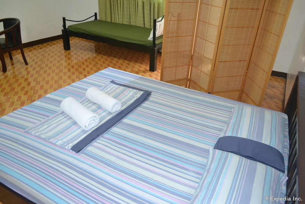 Antonio's Apartelle & Suites 17/66
