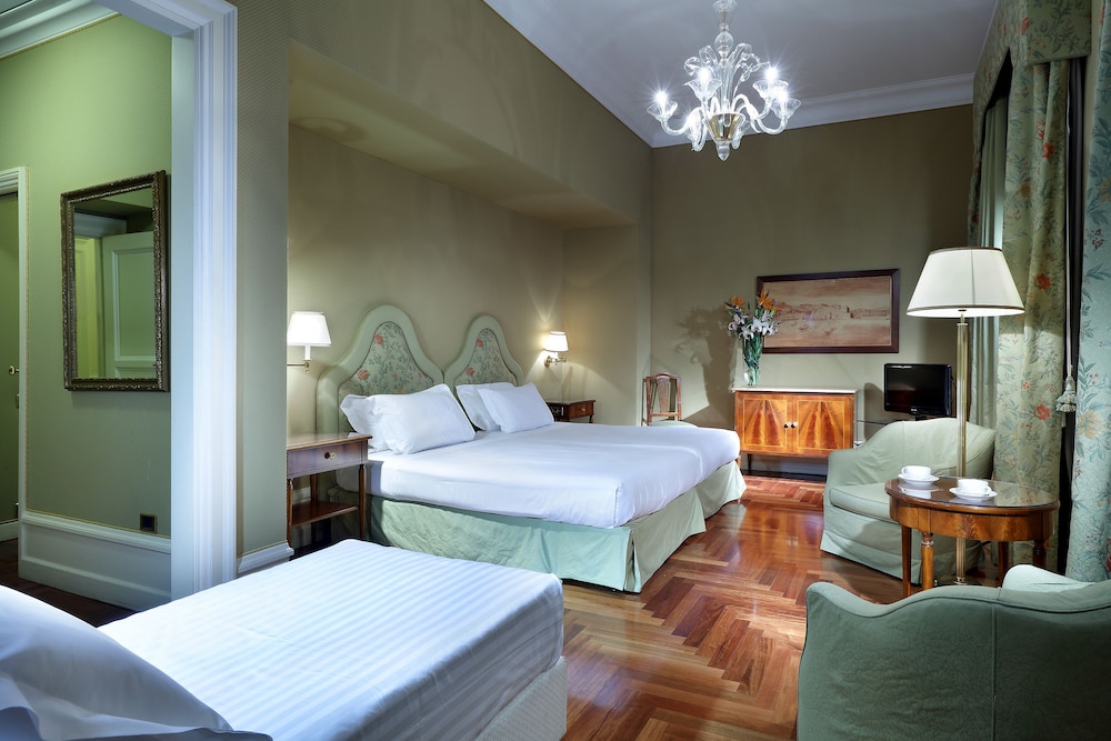 غرفة كلاسيكية بسريرين منفصلين، Eurostars Hotel Excelsior 3/8