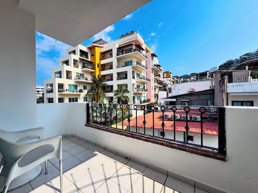 Hotel Tropicana Vallarta 34/50