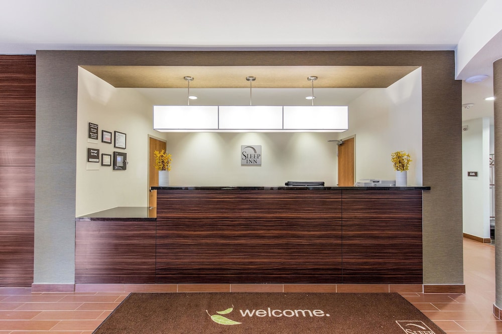 Sleep Inn Dallas Love Field-Medical District 6/41