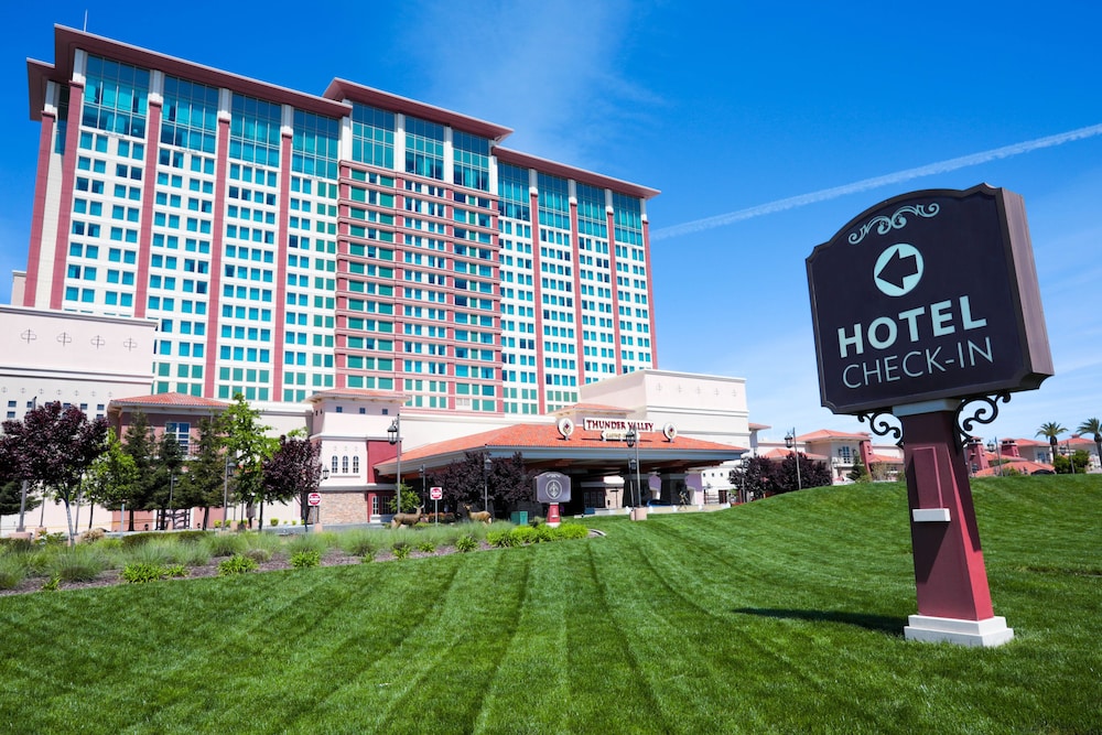 Thunder Valley Casino Resort 7/42