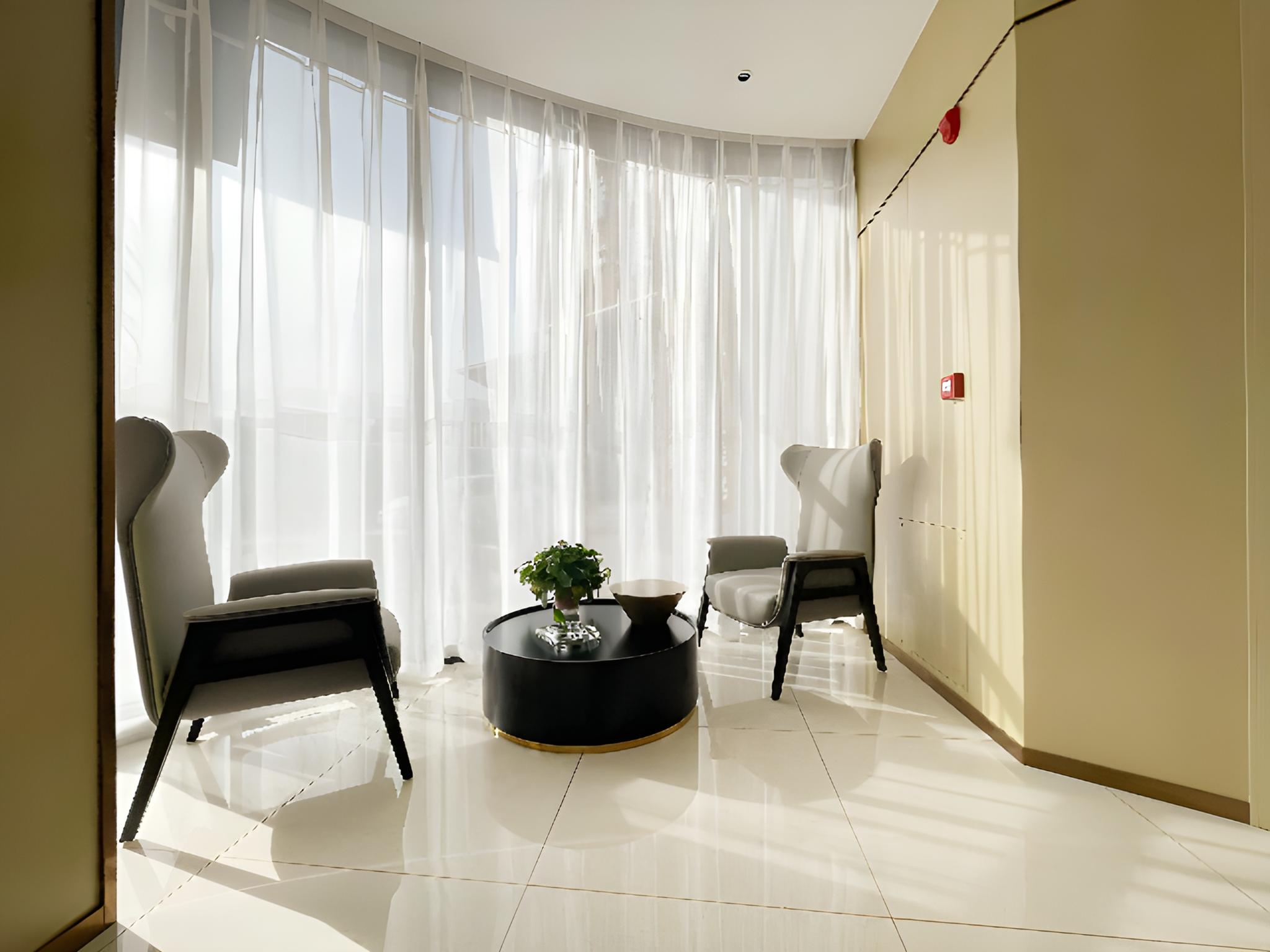City Comfort Inn (Baoding Railway Station Store) 19/28