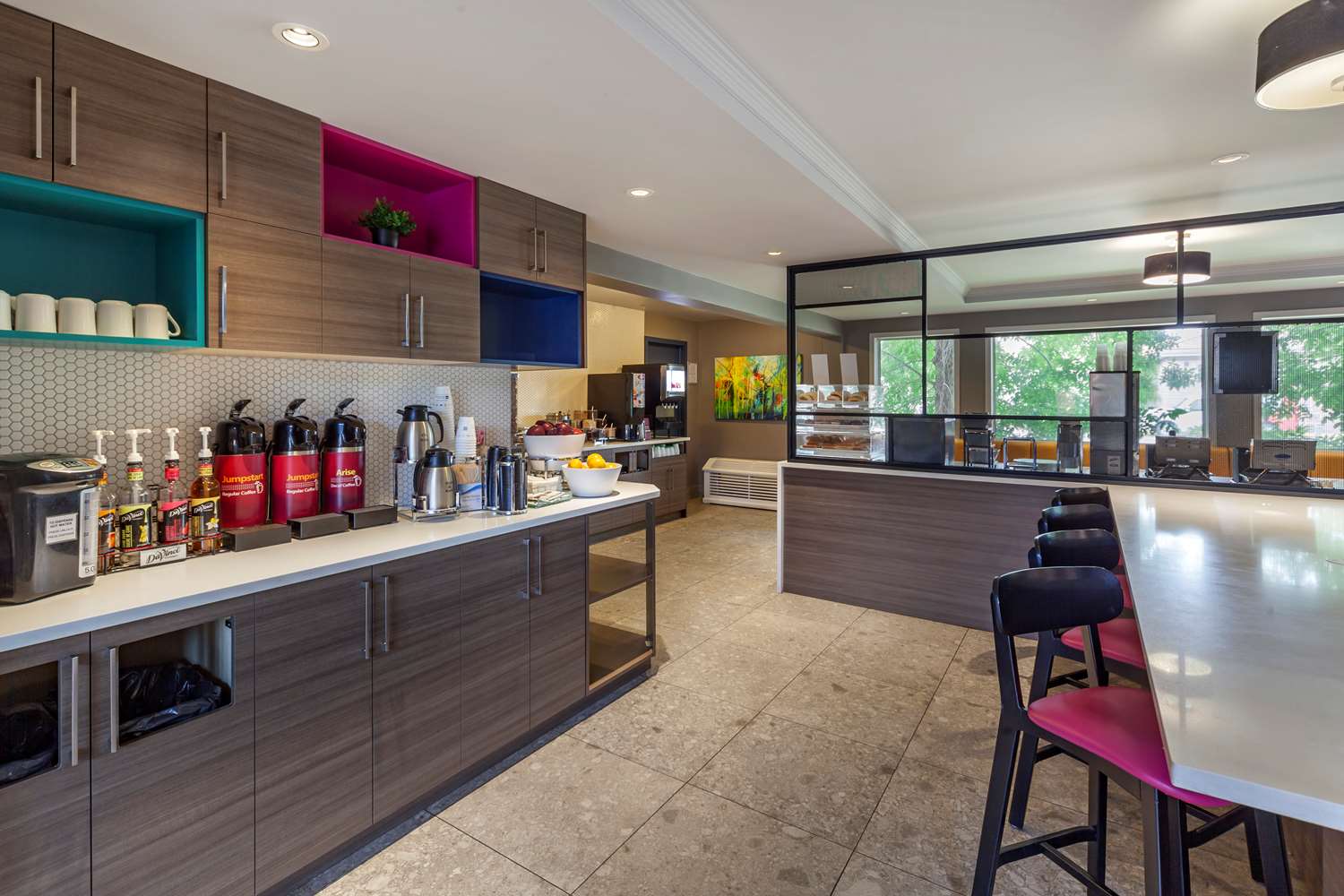 Best Western Plus West Edmonton 55/77
