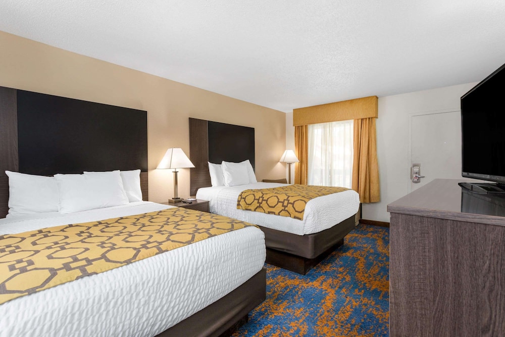 Baymont by Wyndham Tallahassee 19/50