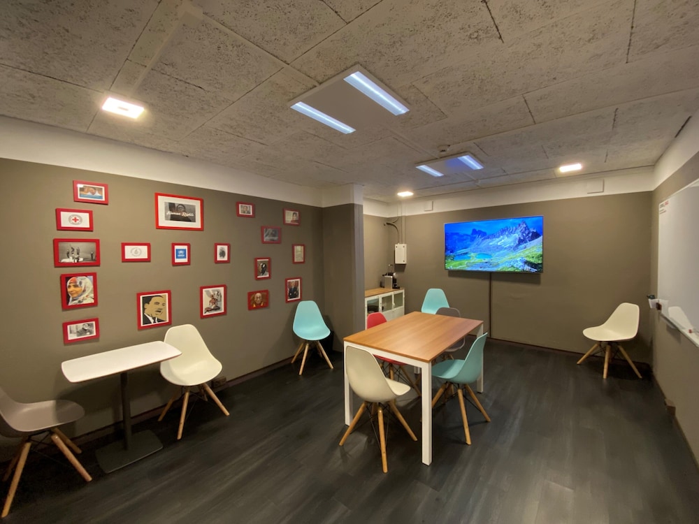 Ibis Geneve Centre Nations 56/70